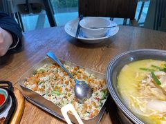 -蜜桃餐厅·伴山(湖滨商业街店)