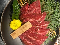 -山川小町·极番烧肉(新地假日广场店)