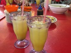 -大树下海鲜饭店