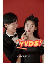 -雪中彩影婚纱摄影·微光艺术中心