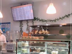 -白玉兰食品(中山公园龙之梦店)