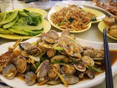 -覃记海鲜美食餐厅