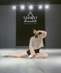 点击看大图 -TOMBOY爵士舞韩舞舞社