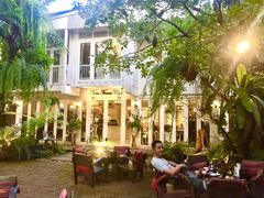 -Fern Forest Cafe