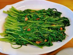-e公馆鹅肉饭店·潮汕卤鹅(西平店)