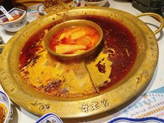 -哥老官重庆美蛙鱼头(日月光店)