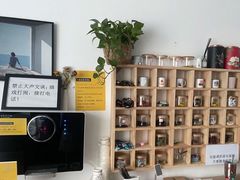 -两知·自习室(三峡广场总店)