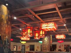 大堂-矮板凳老火锅(宽窄巷子店)