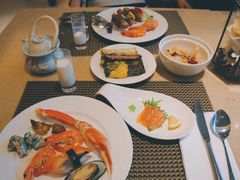 -亮马河饭店翠雅咖啡厅