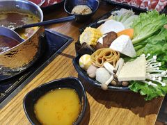 -呷哺呷哺(万达新世界店)