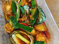 清蒸鲍鱼-鑫悦楼煎蟹·16年海鲜大排档