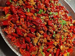 -万重锦·人文川菜馆(骡马市店)