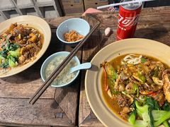 -方铲铲·成都板凳面(滨江银泰店)