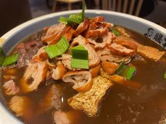 至尊肠头卤煮-肠王卤煮(西单食宝街店)