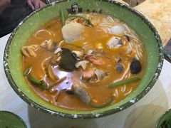 -马金龙麻辣烫(步行街店)