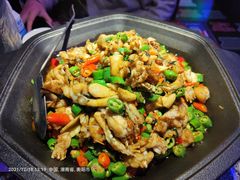 -蛙来哒(华新步步高店)