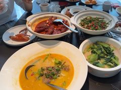 -鸽子侯·家宴·平价海鲜(市图书馆店)