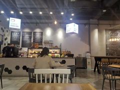 -HELLO 27 意面·沙拉·帕尼尼