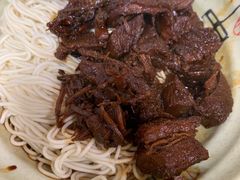 金牌半筋半肉面-旺泉餐饮店·清真牛肉面馆