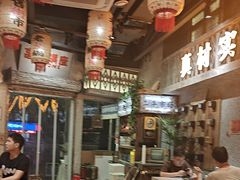 -旧街市鲜货老火锅(大光路店)