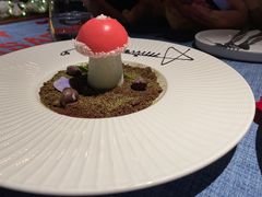 -弦月窗LUNETTE BY AMANDA(复兴路店)