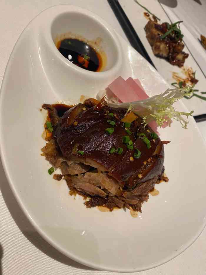 花悦庭·果木烤鸭(九六广场店)-"馋了很久的烤鸭,这家店火很久了,终于