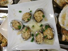 -覃记海鲜美食餐厅