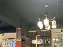 -蓝田九大碗民俗食府(蓝田店)