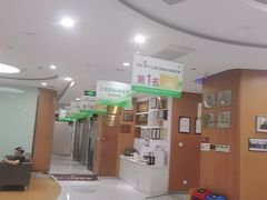 -雅悦齿科(顾村公园店)