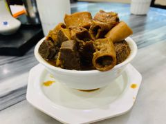 萝卜牛杂-伍湛记粥品(荔湾名食家店)