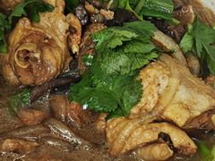 小鸡炖蘑菇-东北风味思缘食府(对湖路店)