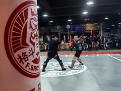 -格斗兄弟搏击健身训练馆(望京店)