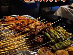 -金陵大勇烧烤·小龙虾·海鲜大咖(竹山路店)