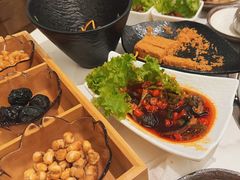 -汤宴·参须肚包鸡(南京路店)