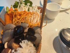 -煲王粤菜餐厅(中侨中心店)