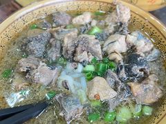 -正宗李家土鸡米线店