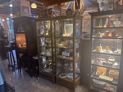 面包甜点陈列柜-古董花园(思南路42弄小区店)