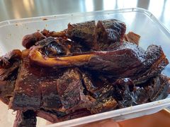 -狗撵鸭(泰山公寓店)