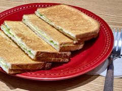 咖椰吐司-HELLO 27 意面·沙拉·帕尼尼