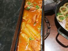漂浮的红酒瓶-海石湾餐厅·沙画家的店