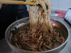 -正宗杨记普洱酸醋米线(总店)