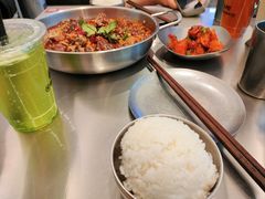 -蓉三少冒烤鸭·四川小吃集(北京首店)