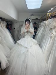 -NaNa婚纱礼服馆