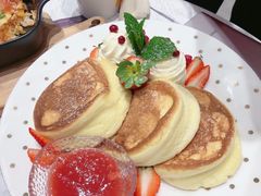 草莓舒芙蕾-娜娜家·Nana's restaurant(国金汇店)