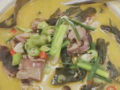-湖南人家湘菜馆(镇江路店)