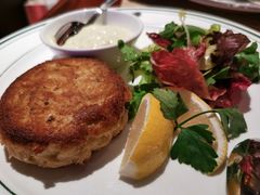 招牌蟹肉饼-Wolfgang’s Steakhouse 沃夫冈牛排馆(上海白玉兰广场店)