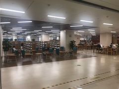 -厦门市图书馆(集美新城馆区)