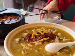 -雀蓝川菜(奥体广场店)