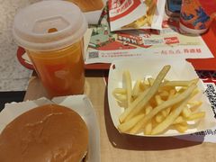 -肯德基(八里台店)