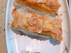 西杏片炸鲜奶-点都德(长泰广场店)